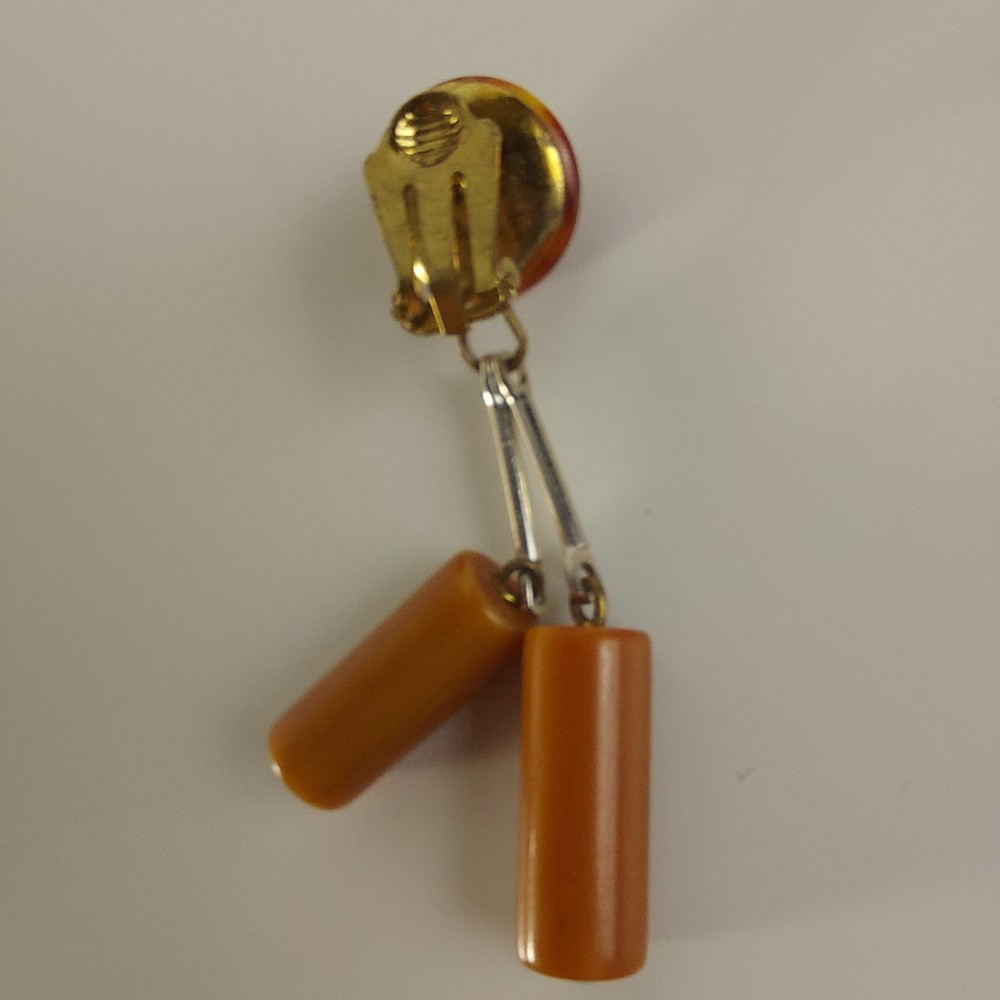 Vintage Bakelite Catalin Earring (only one)