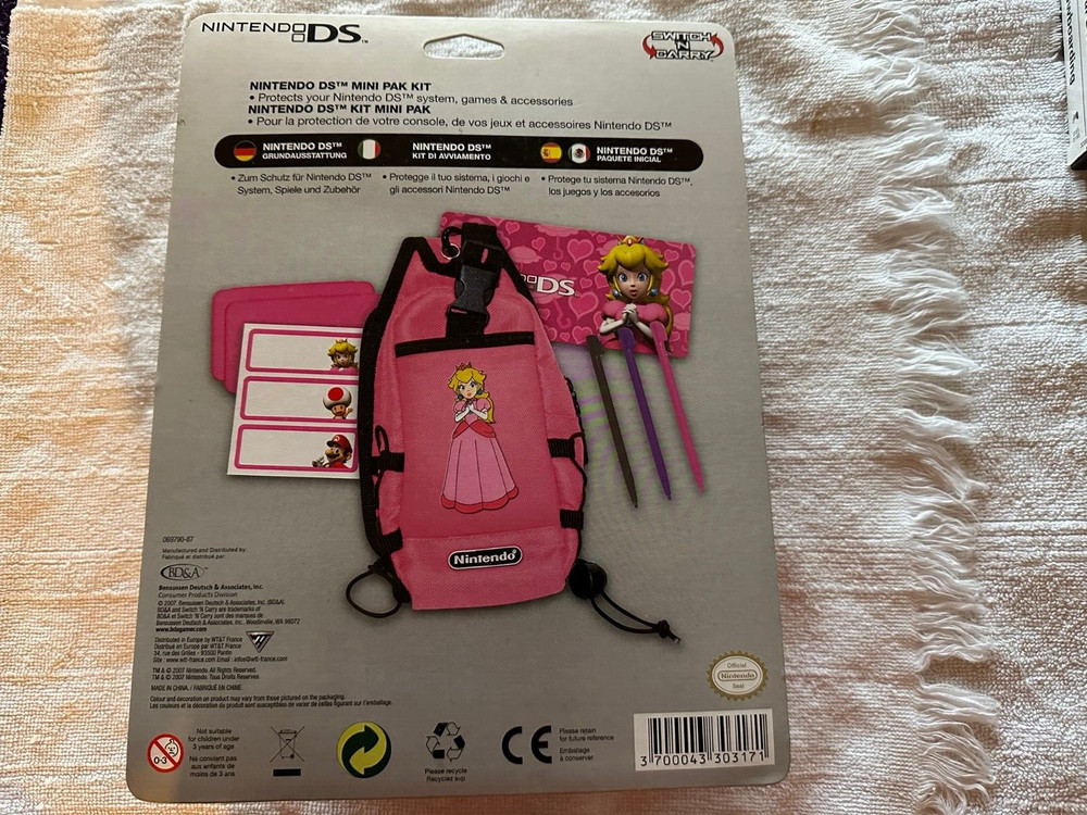 Mini Pak Kit Peach Nintendo DS LITE NEW SEALED