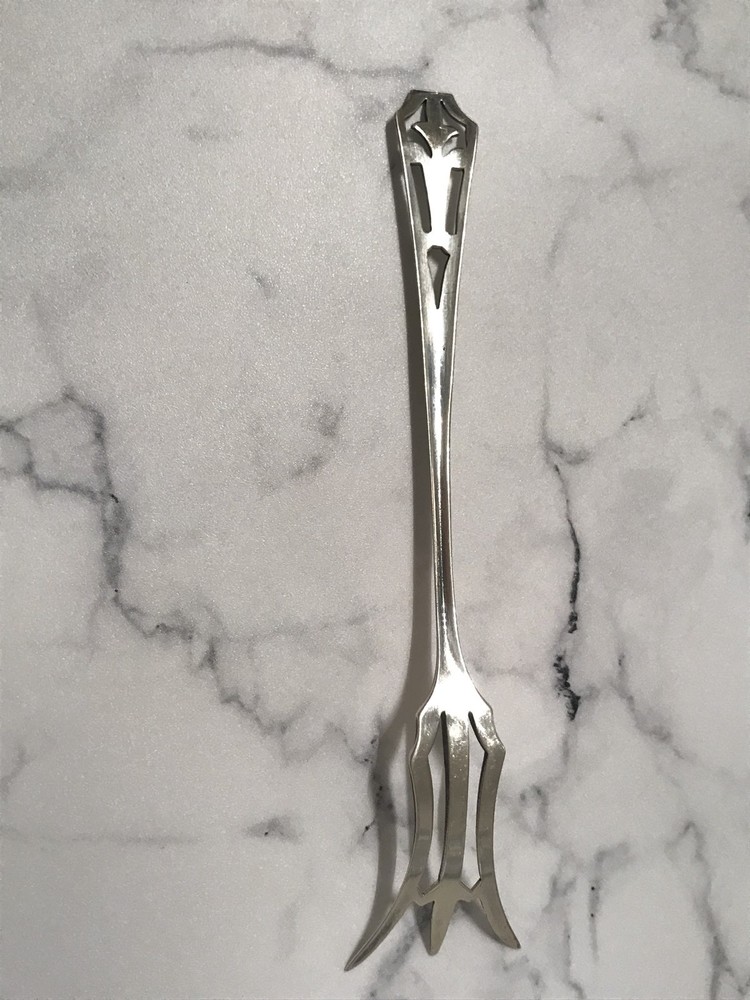 VINTAGE WEBSTER OPEN WORK OLIVE OR LEMON FORK