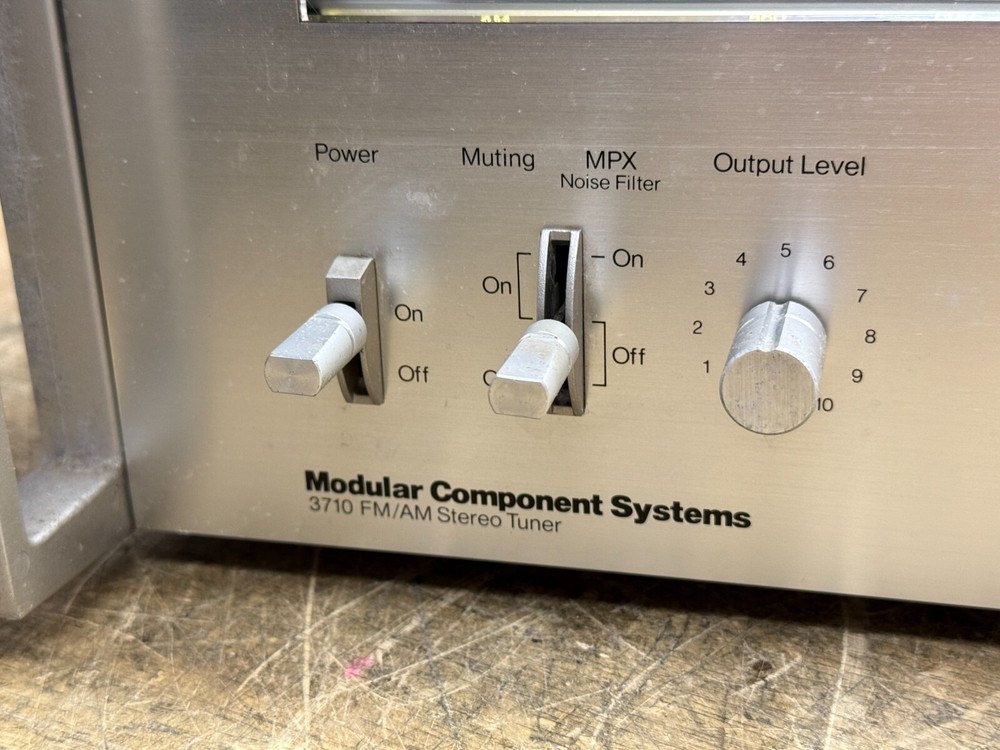 MCS 3710 Modular Component Systems Vintage Stereo AM/FM Tuner