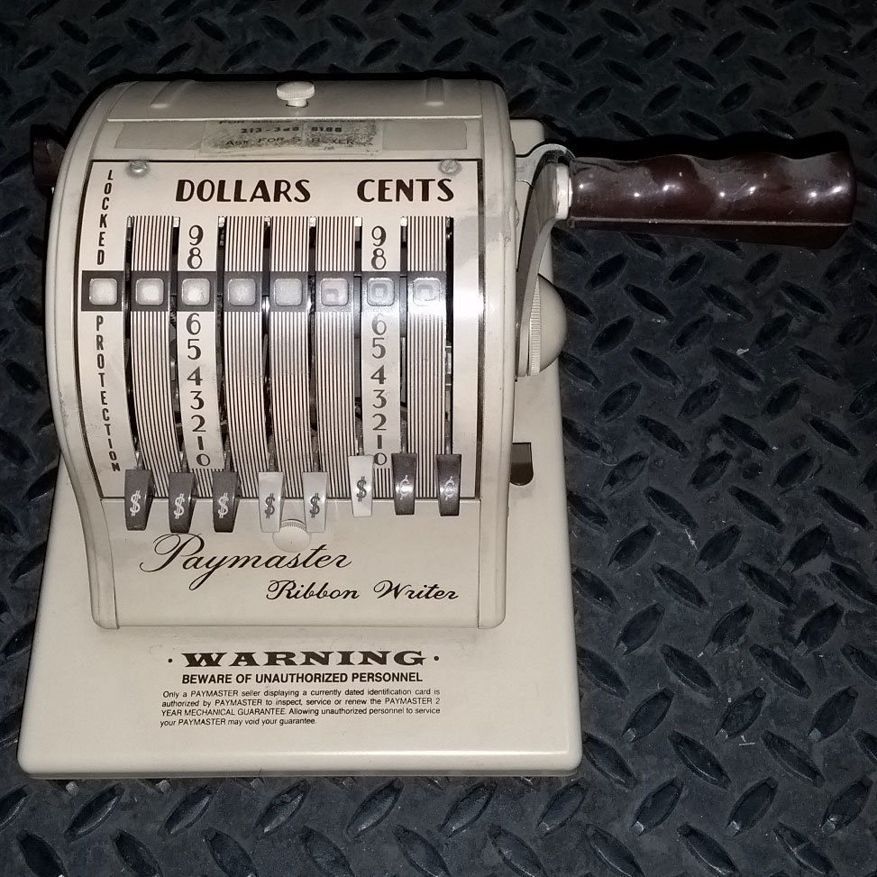 WARNING DOLLARS AND CENTS MACHINE W/ KEY