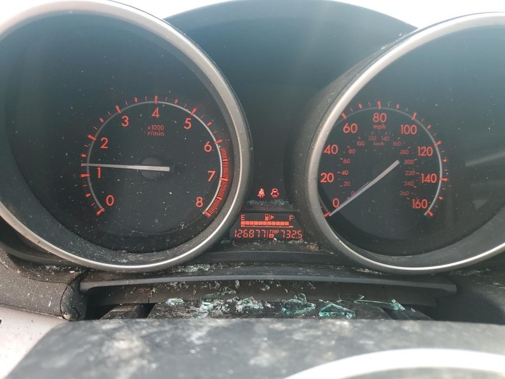 3 2010 Glove Box 4714040