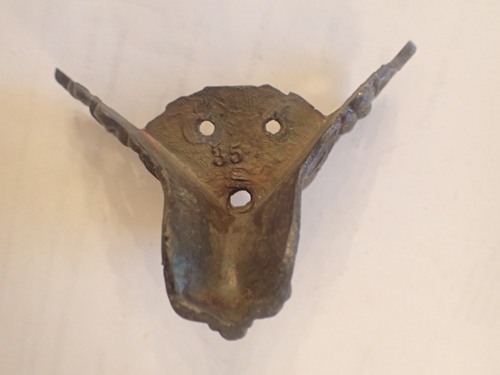 ONE FRONT FOOT FOR BLACK MANTEL CLOCK