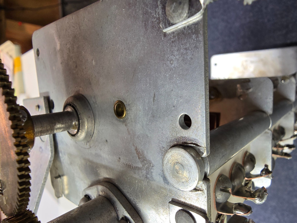 Hammarlund HQ - 180 Ham Radio Receiver Part - Band Spread Variable Capacitor