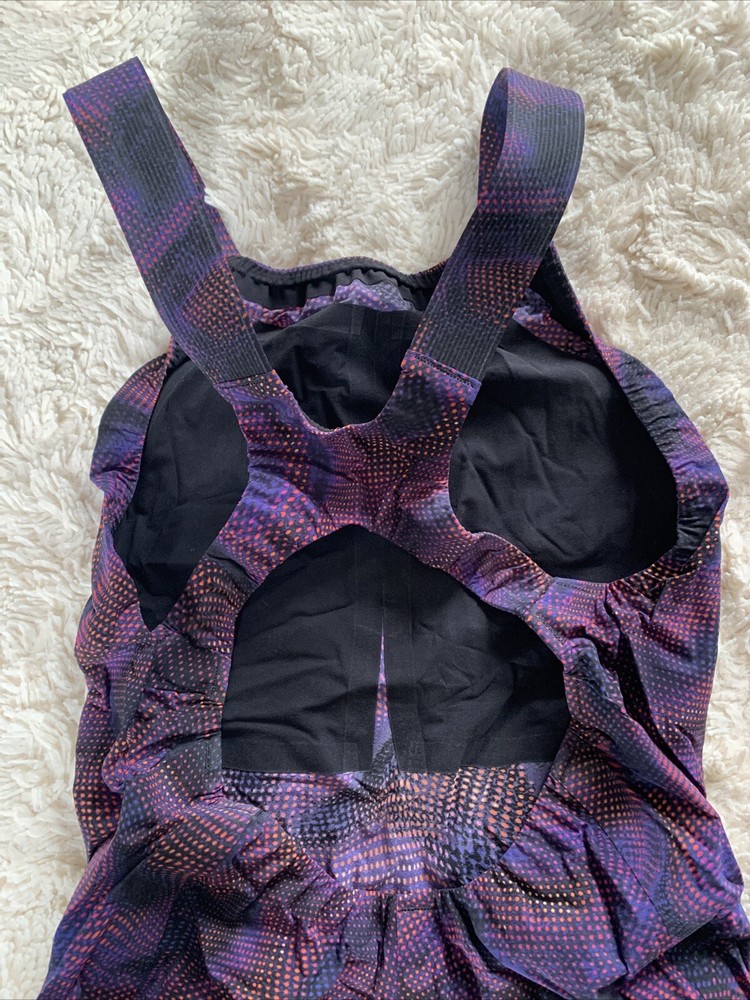TYR Avictor 2.0 size 30 (used)