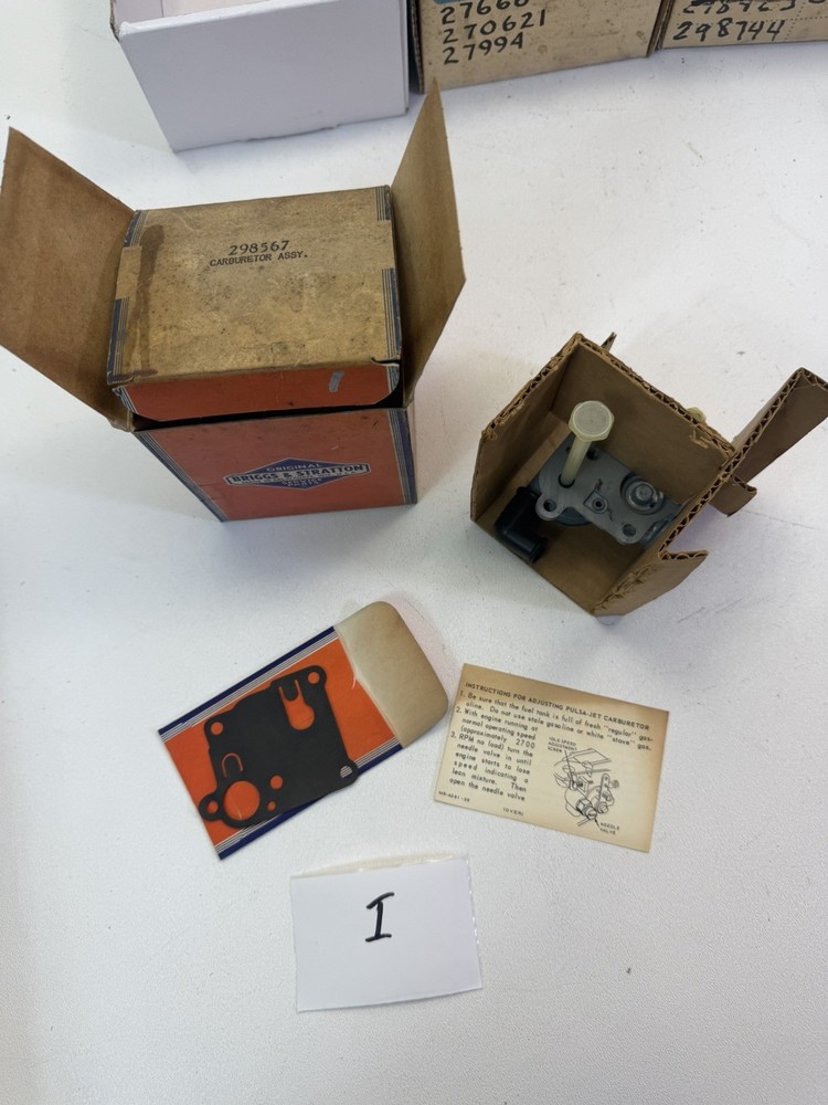 Briggs & Stratton 298567 Carburetor