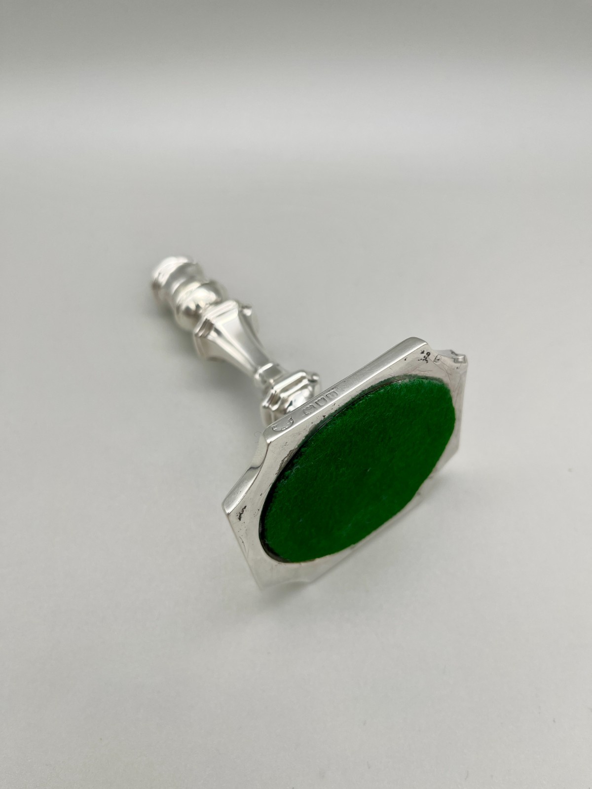 VICTORIAN STERLING SILVER TAPERSTICK, HAWKSWORTH, EYRE & CO, LONDON, 1897