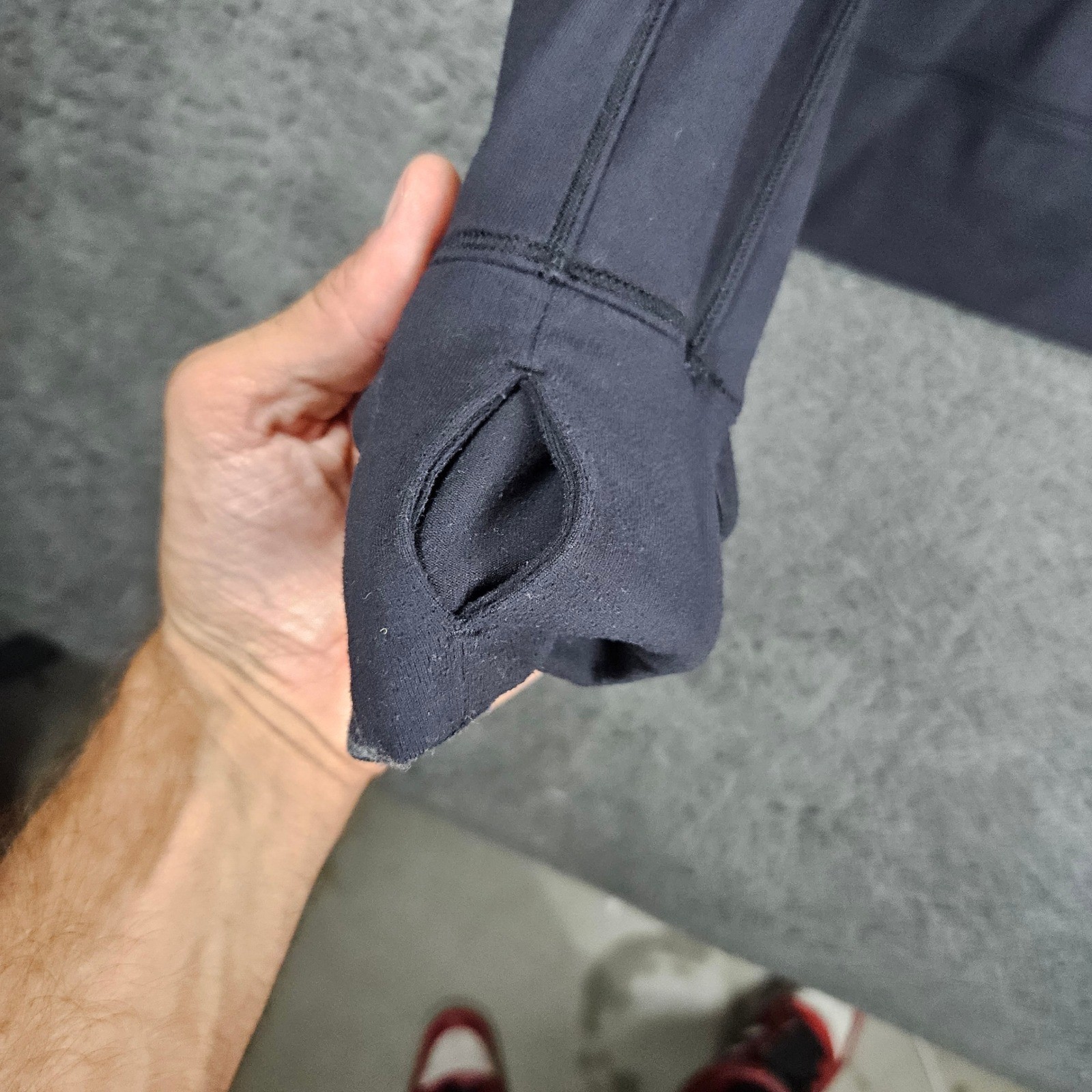 Lululemon Women's 8 Gray Half Zip Pullover Long Sleeve Activewear Top