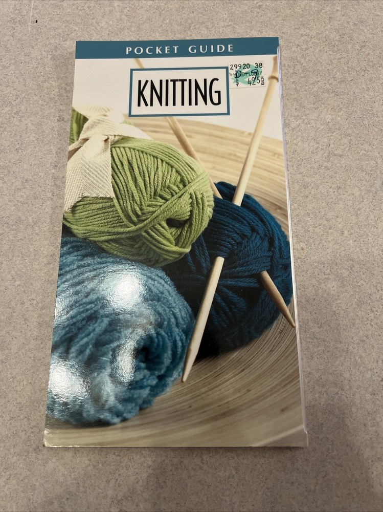 Laminated Knitting Reference Fold Out Pocket Guide - Leisure Arts