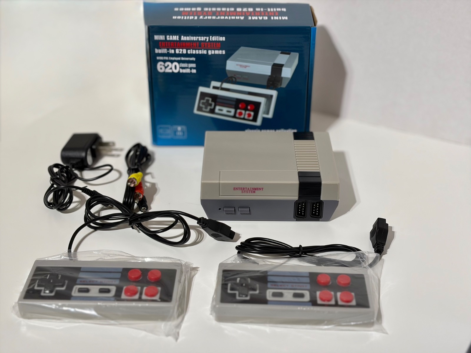 Mini NES Gaming Console w/ 620 Nintendo & Atari Games - Anniversary Edition NEW