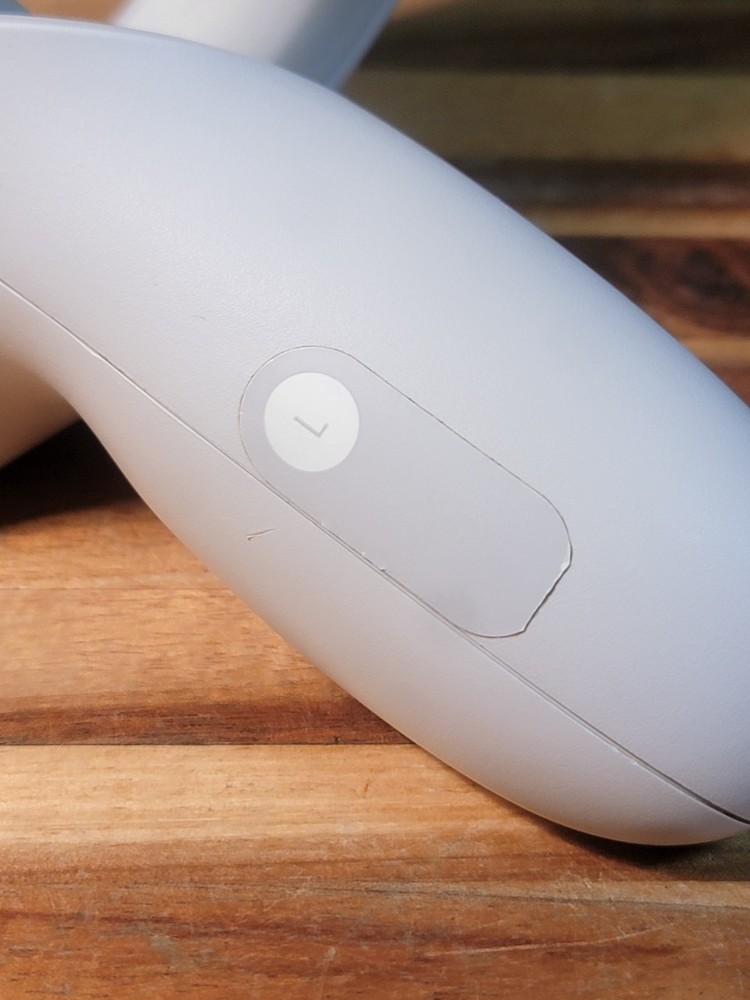 Meta Quest 2 LX39EM Controller LEFT Hand Only