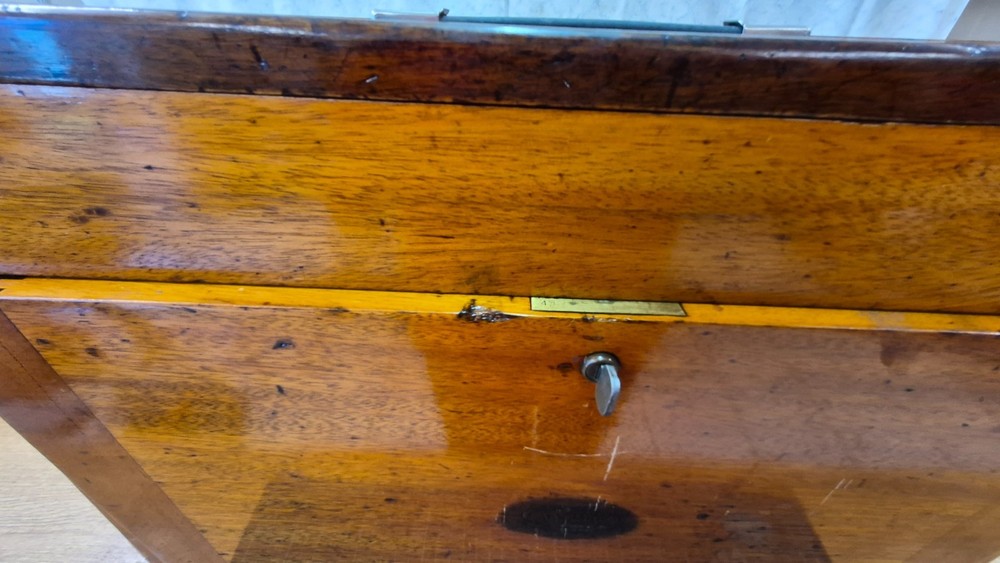 Moore & Wright Engineers Toolmakers Cabinet - 7 Drawers & Top Compartment & key