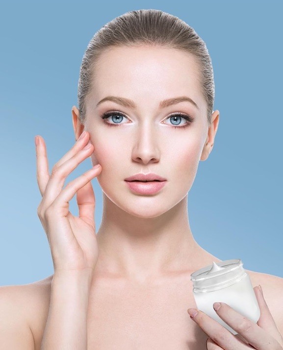 50 Pack 4 oz Clear Plastic Jars with Lids