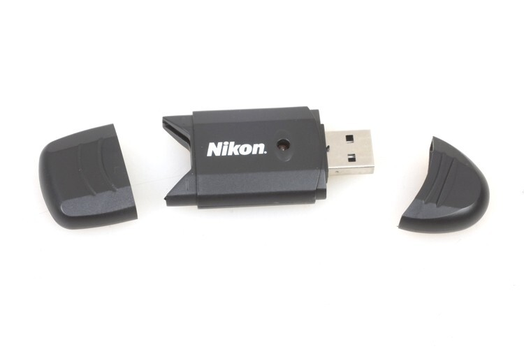 SD CARD READER NIKON