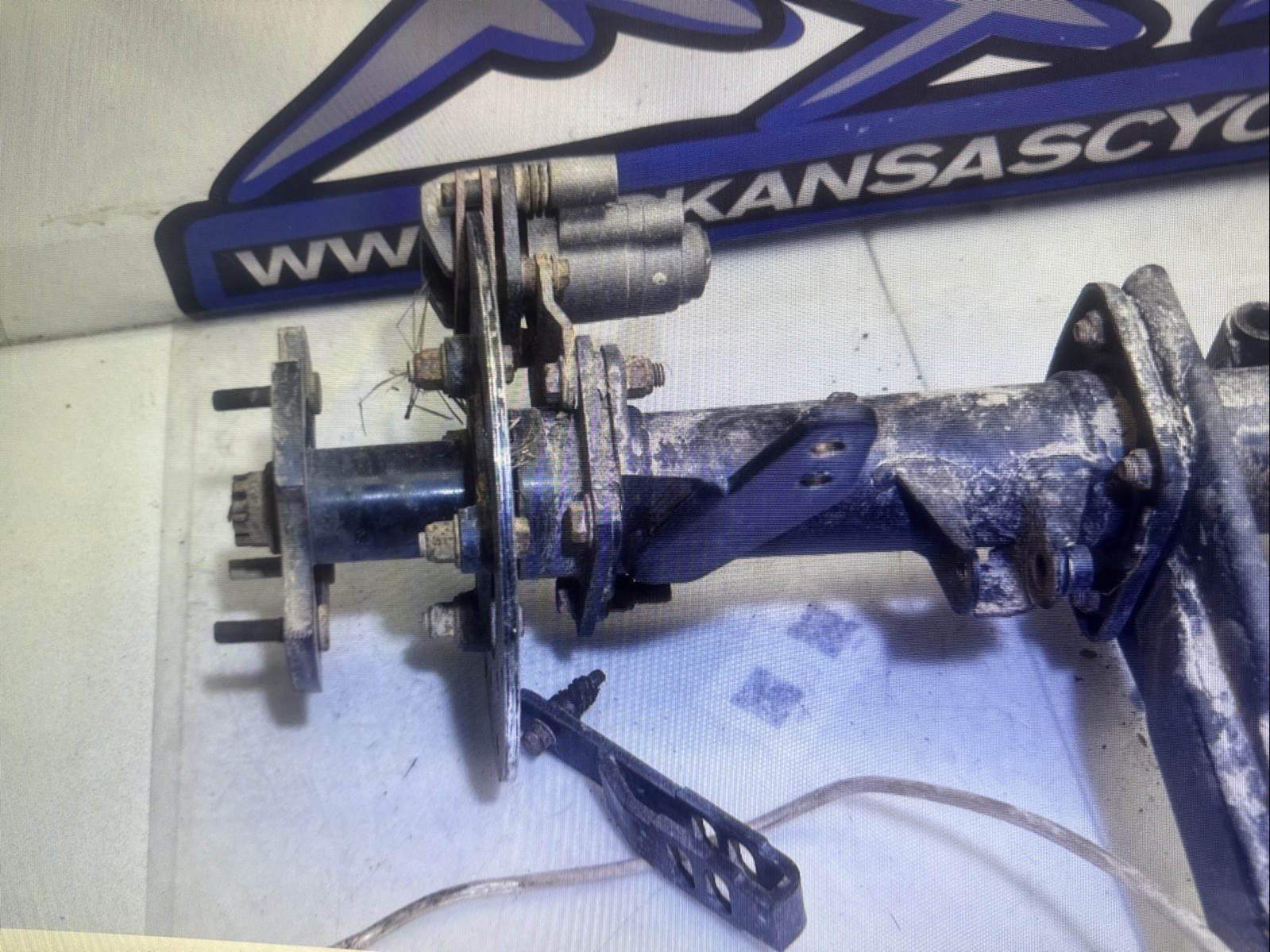 P1-6 Rear End Axle Differential Hubs 06 Honda TRX500 TRX 500 Foreman 4x4 2006