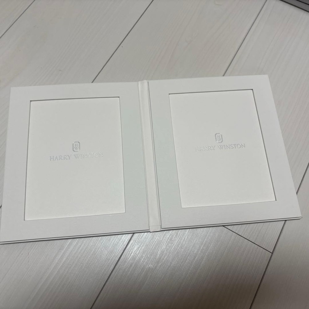 Harry Winston Photo Book