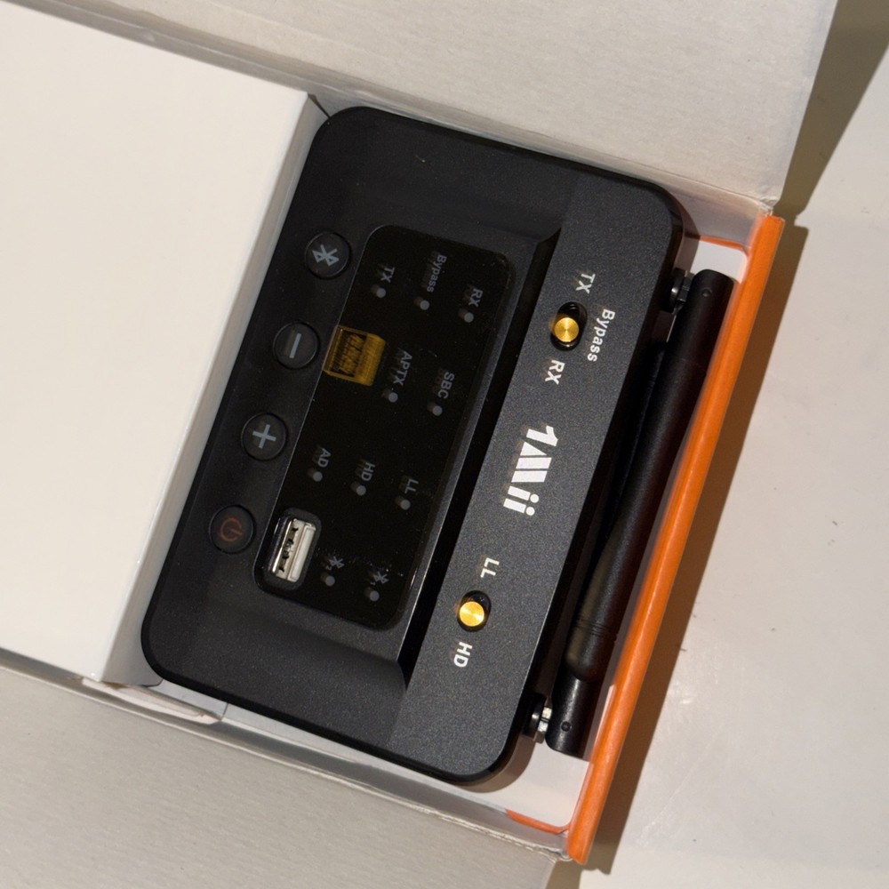 1Mii B03S Bluetooth 5.3 Transmitter/Receiver for TV, PC, Old Stereo, Etc