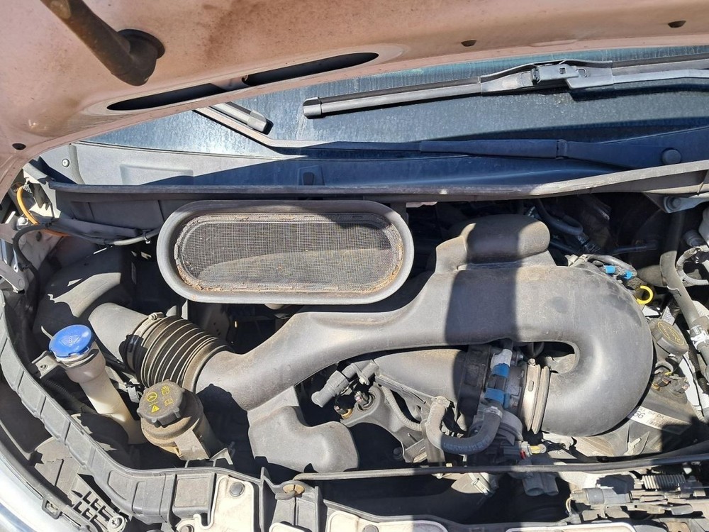 TRANSIT25 2017 Glove Box 4812348