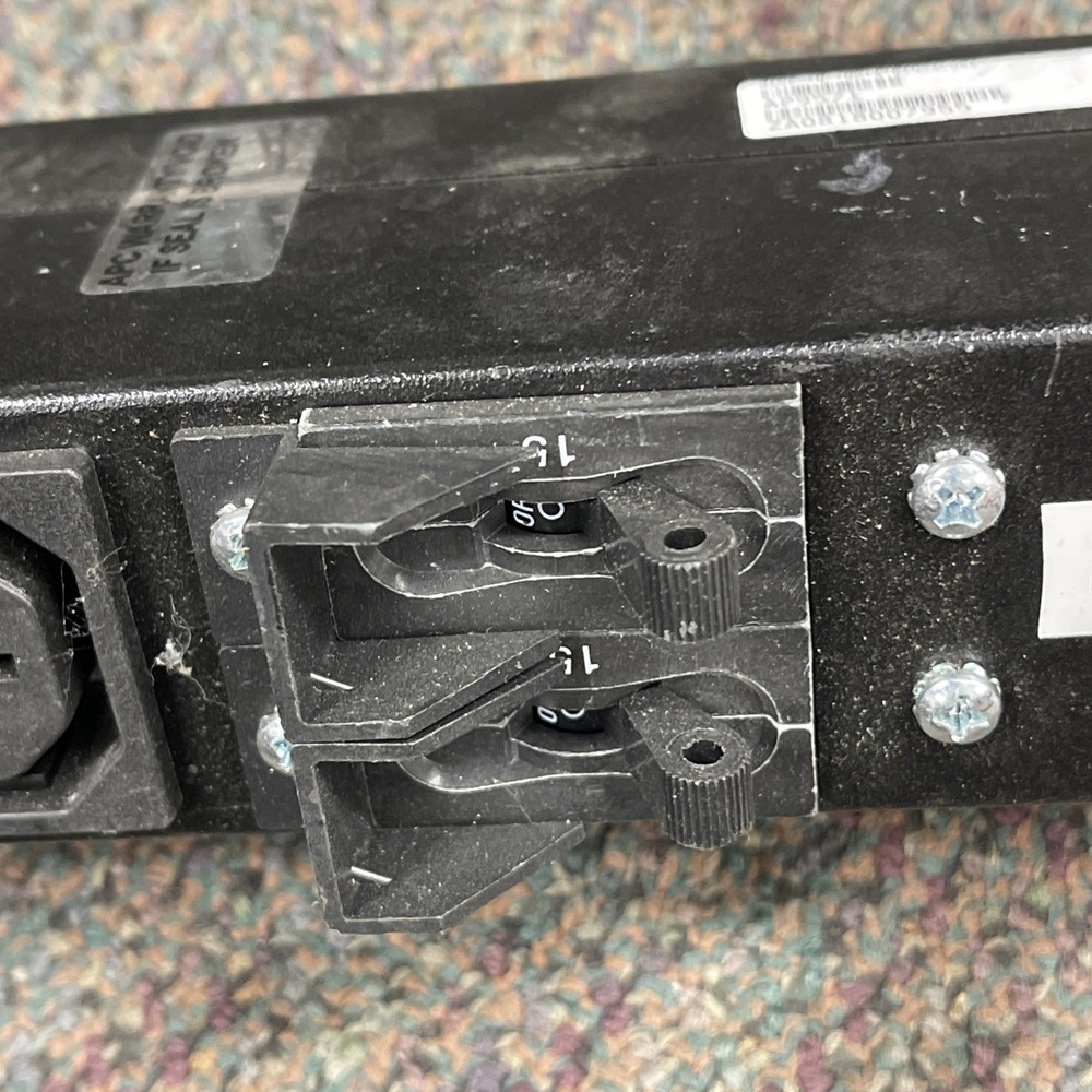 AP9571 APC RACK PDU, BASIC, 1U, 30A, 208V, (12)