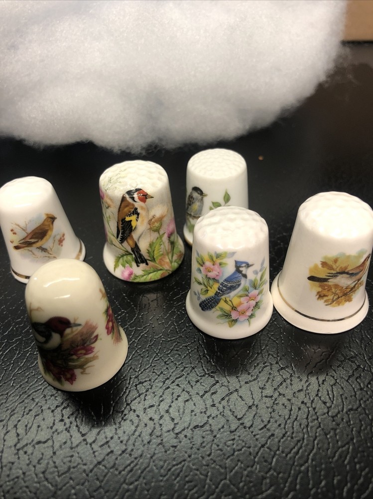Birds Themed Thimbles, Dated From 1982 china thimbles