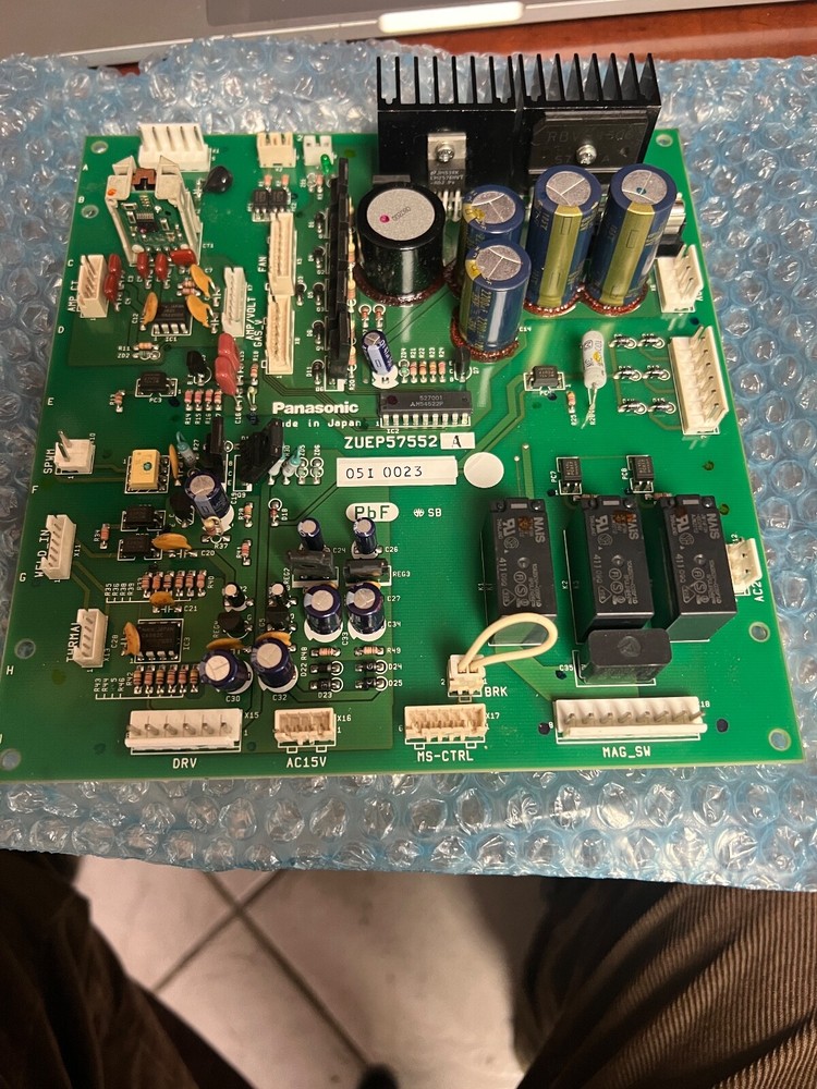PANASONIC ZUEP57552A ROBOT BOARD