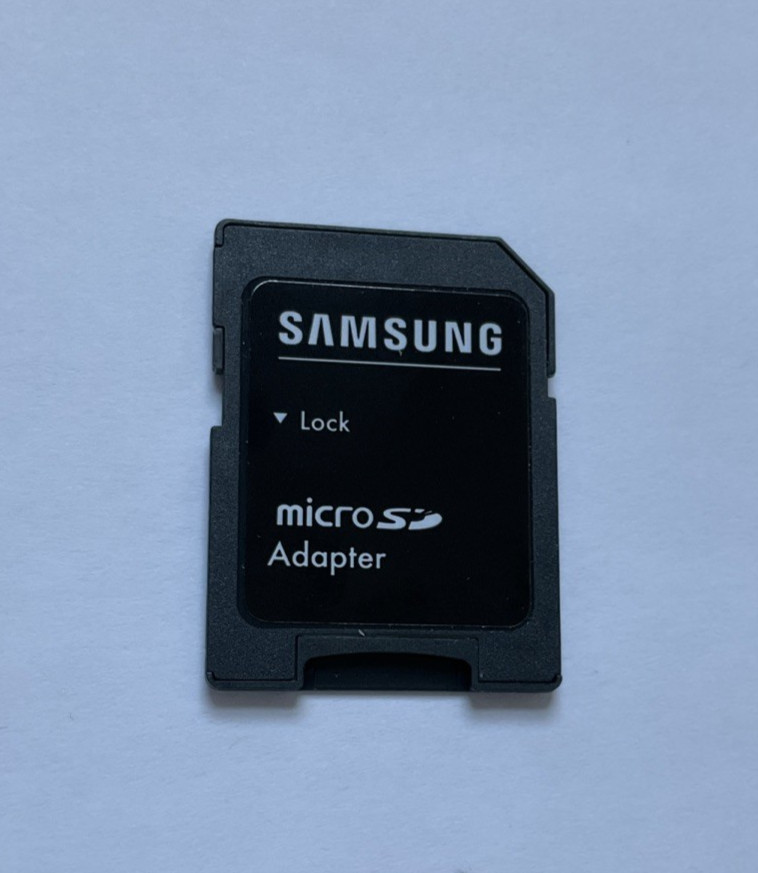 Vntg Samsung MicroSD Adapter For Memory Cards with a Case TESTED