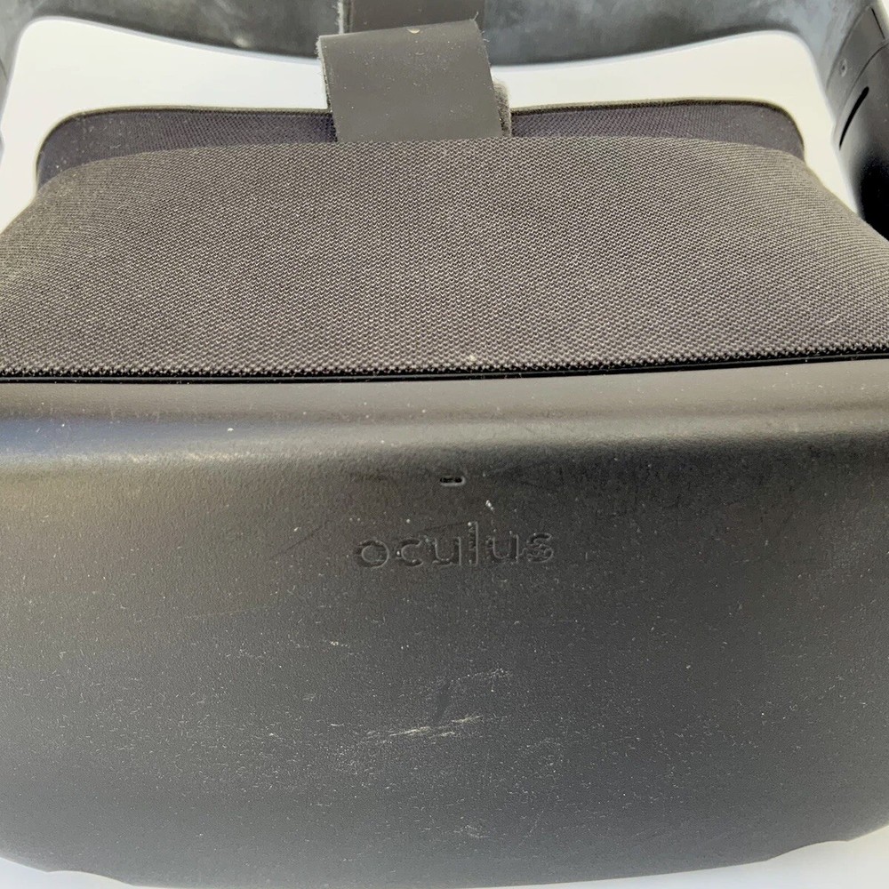 Meta Oculus Quest (1st Gen) 64GB Headset Only No Controllers With Box