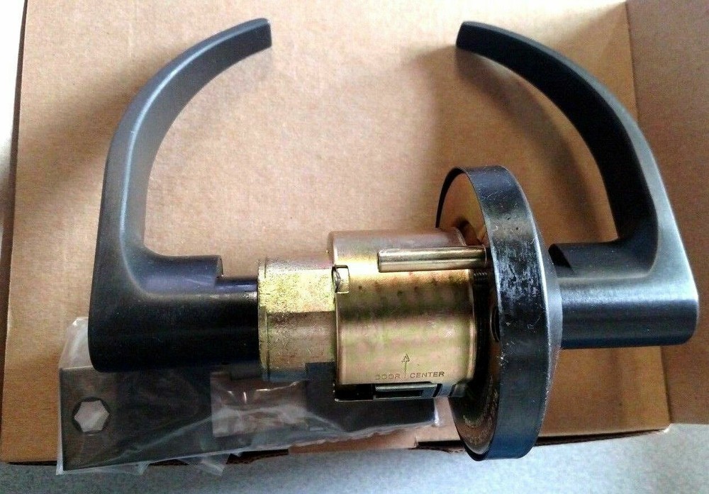 FALCON LOCK B561BD QUA 613 CLASSROOM FUNCTION OIL RUBBED BRONZE LESS SFIC CORE