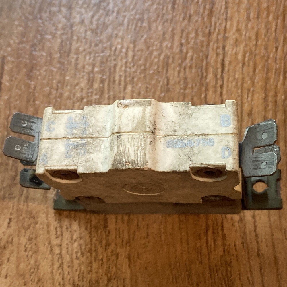 EMD Slide Button Switch 8296756