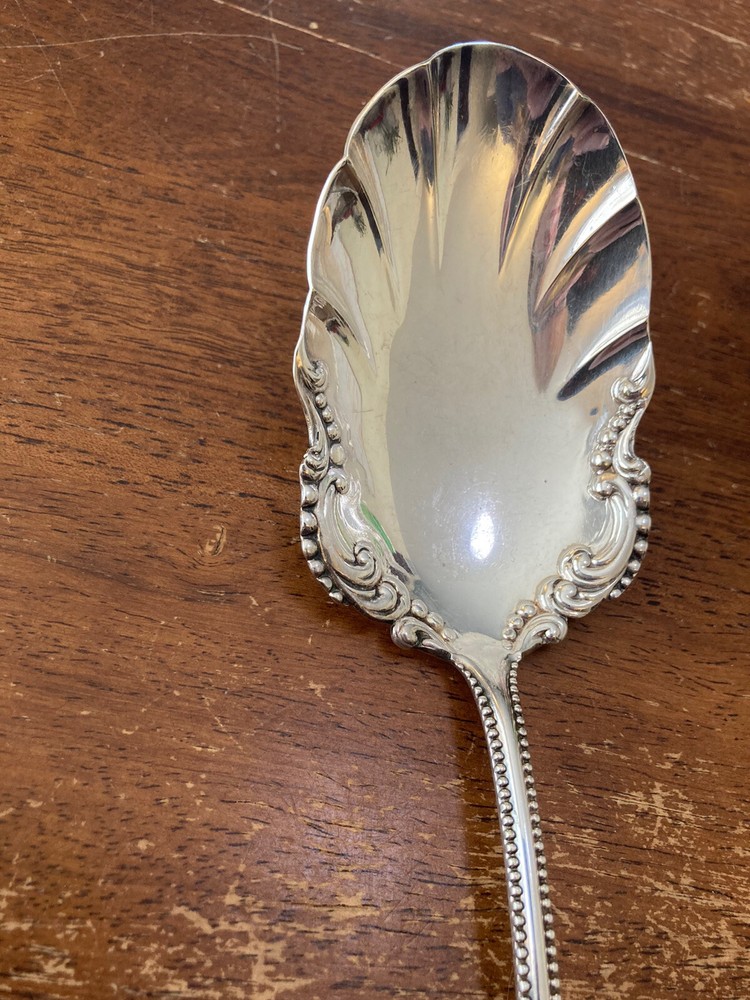 Oneida LINDEN Silverplate Casserole Server! FREE SHIPPING
