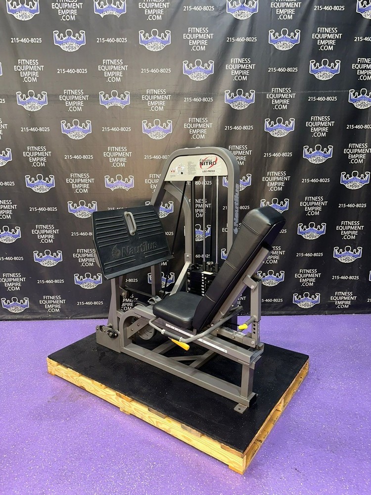 Nautilus Nitro Seated Leg Press w 500 / Lb Stack