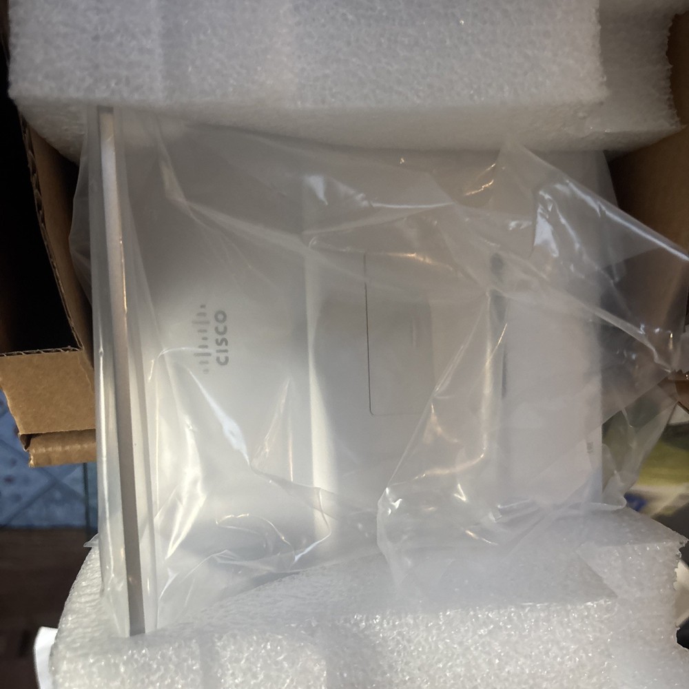 CISCO TTC5-09 Telepresence Touch 10 Control Panel