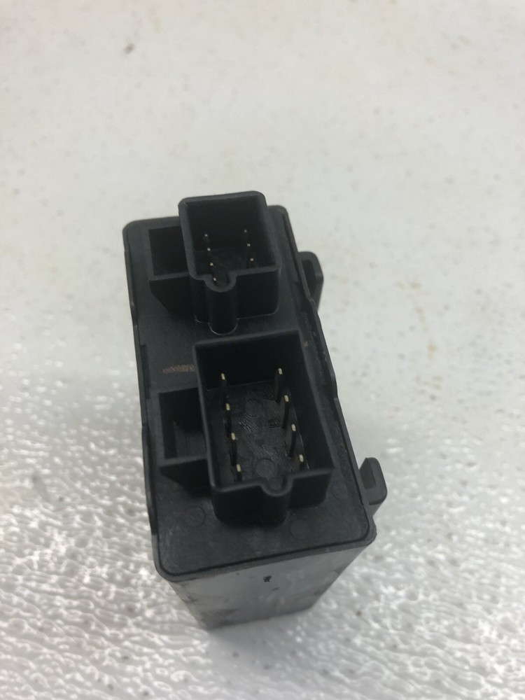 NOS Genuine GM#10098712 Module