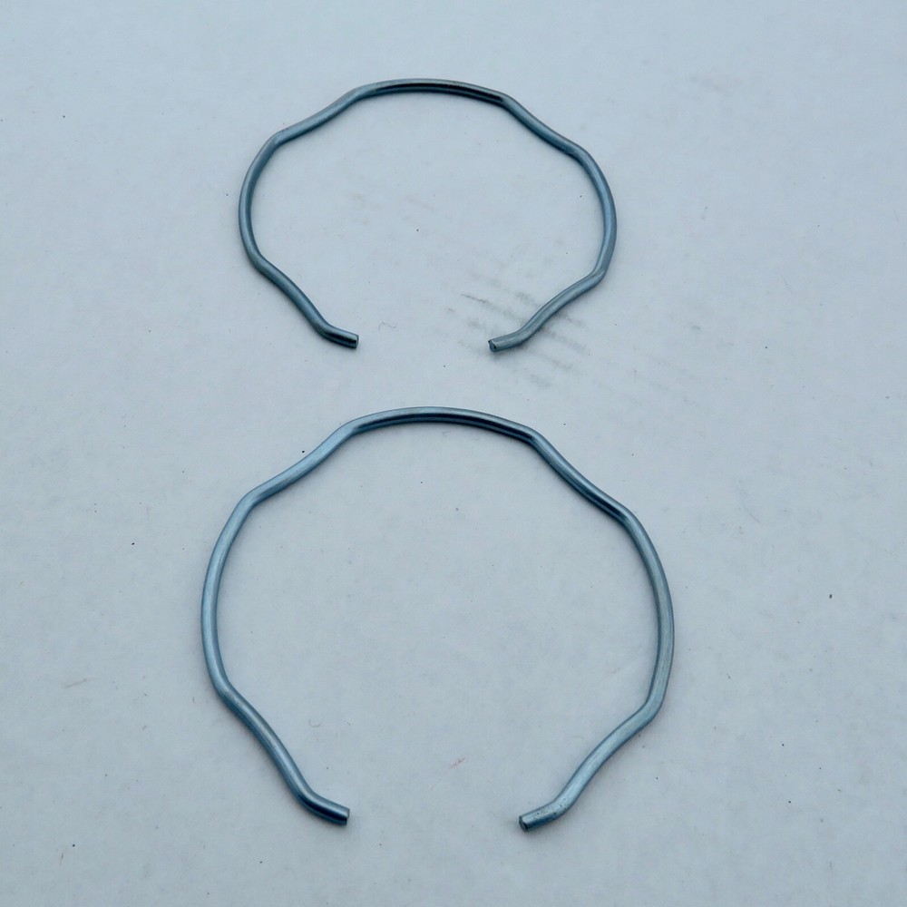 GS500 Replacement Fork Seal Retaining Clip