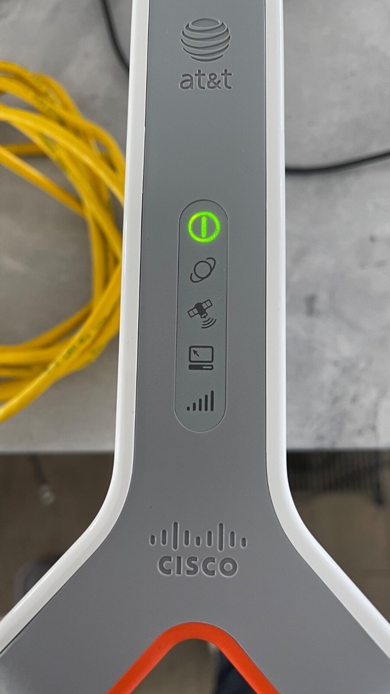 Cisco AT&T 3G MicroCell DPH153-AT Cellular Service Extender – Complete – Tested