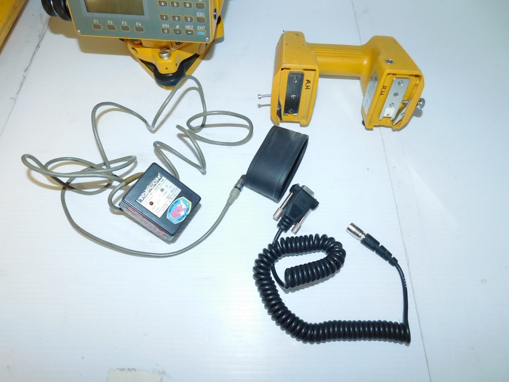 TOPCON GTS-4B TOTAL STATION (CTE31)