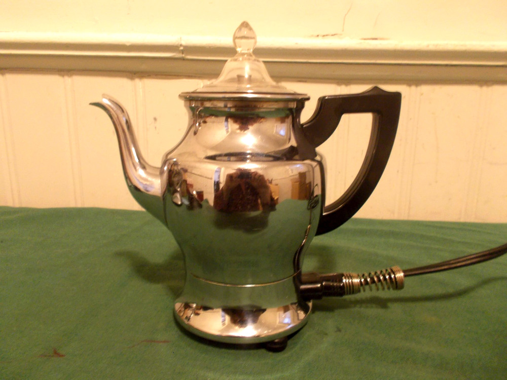 1930S UNIVERSAL COFFEE PERCOLATOR EA-4484 U.S.A. WORKS!