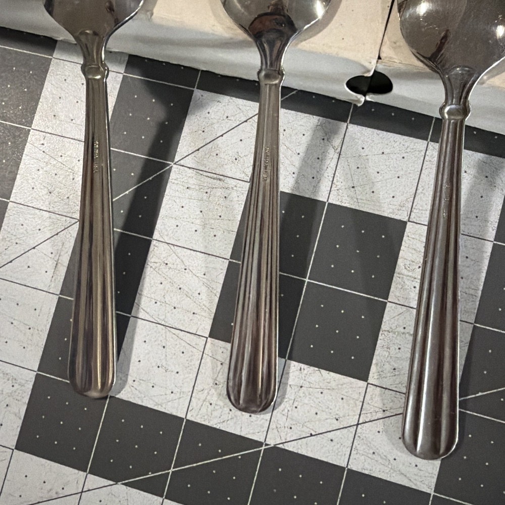 Oneida Unity (4) Teaspoons Stainless Flatware Replacements USA - Set Of (4)