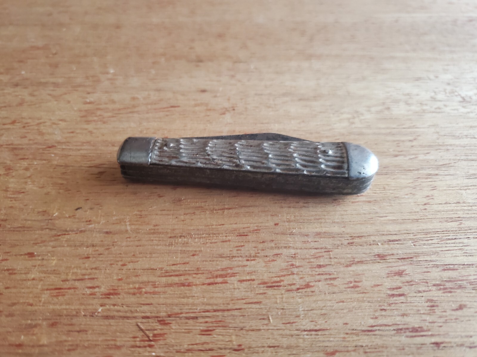 Vintage IMPERIAL 2 Blade Folding Pocket Knife Metal Handles NO Snap Rough Bad