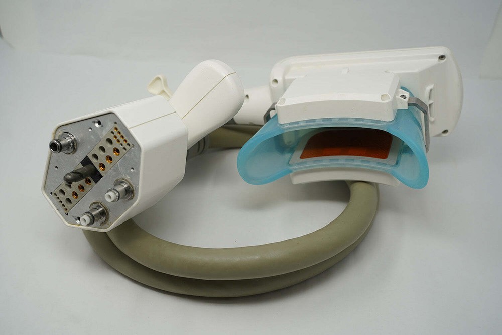 Zeltiq CoolCurve + Applicator