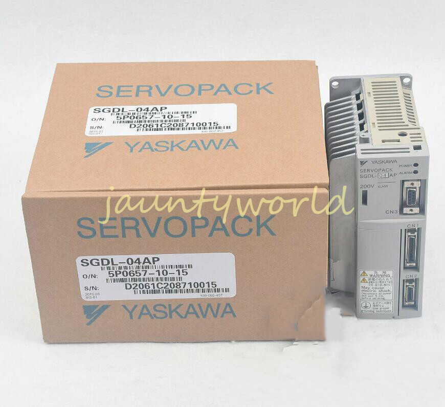 One Yaskawa SGDL-04AP SERVO DRIVE New