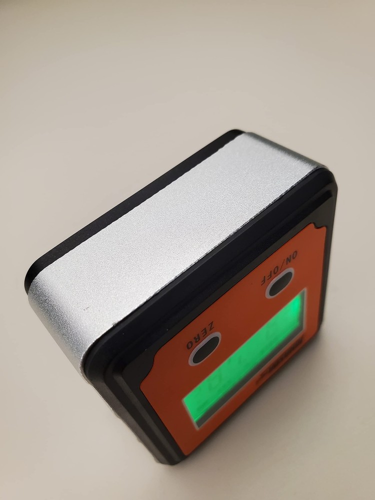 Magnetic Digital Angle Locator Tool with LCD Backlight for Precise Measurements