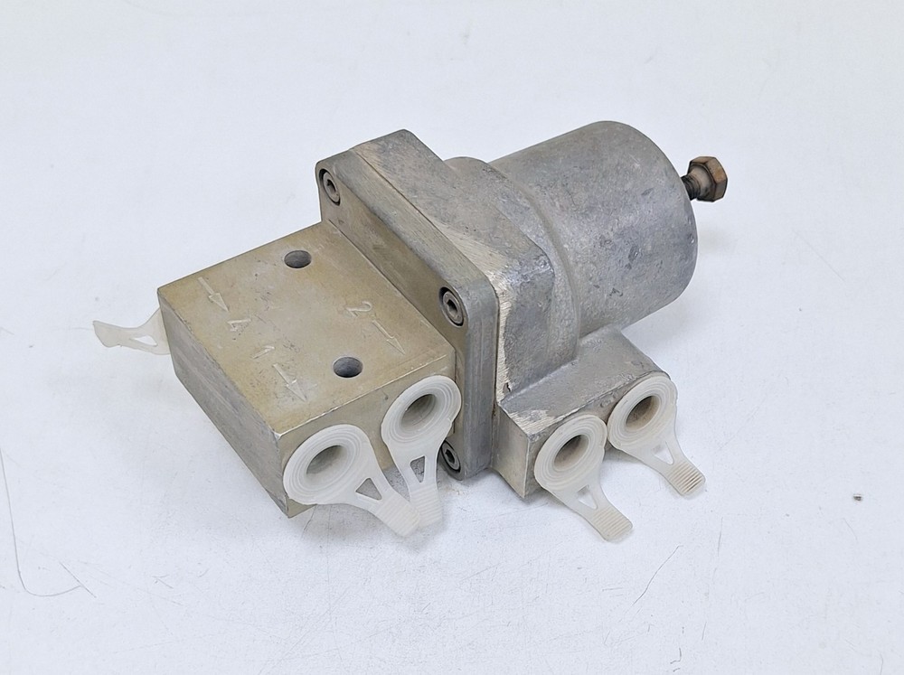 Rexroth 3710290010 Directional Control Valve