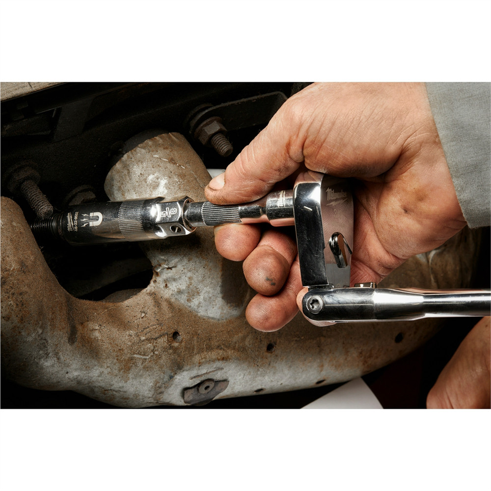 Milwaukee Tool 3/8" Drive 5/8" Magentic Spark Plug Socket