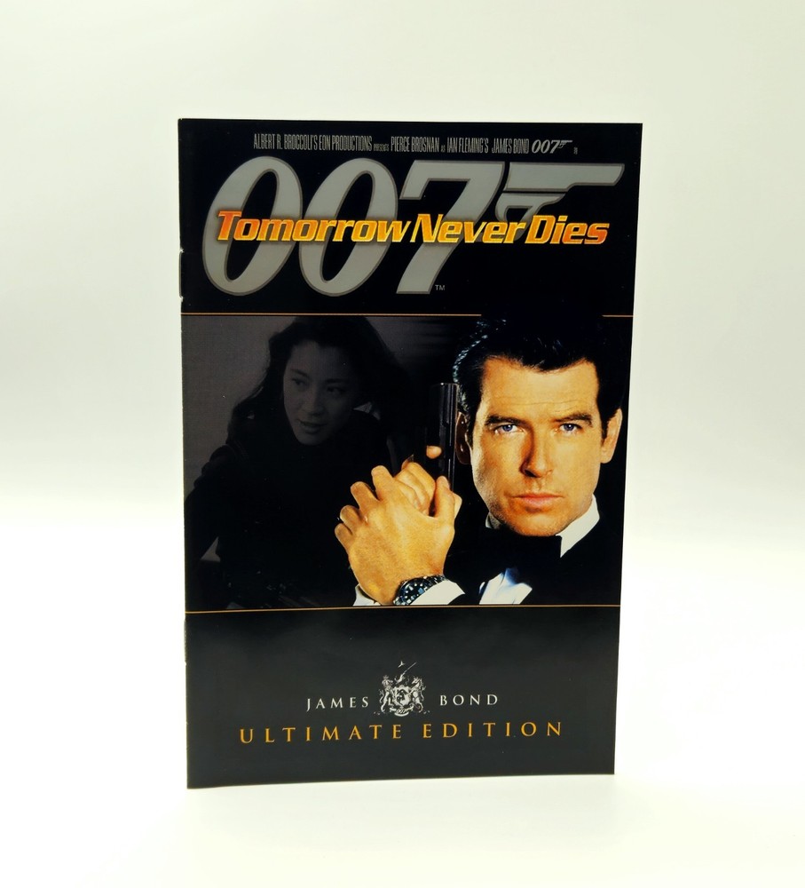 007: Tomorrow Never Dies - Ultimate Edition (DVD Booklet)