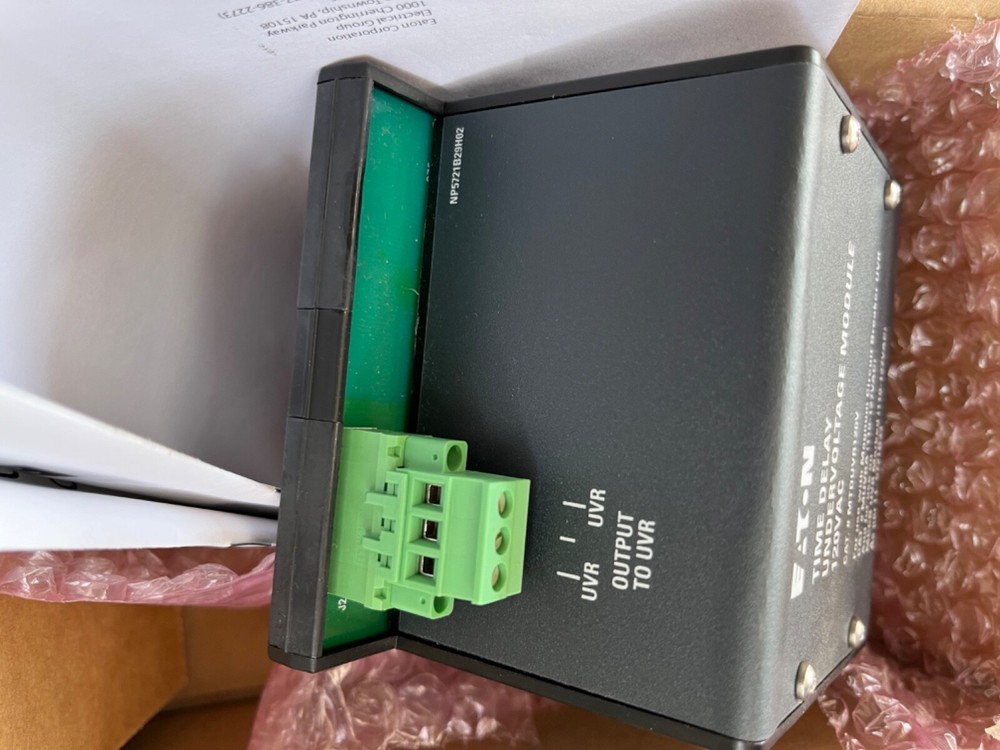 EATON MTDUVR120V Time delay undervoltage module