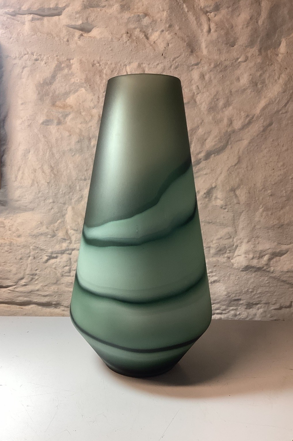 Beautiful Large Art Glass Vase Jade Green Wave Sandblasted Tall Sturdy 13.5 in
