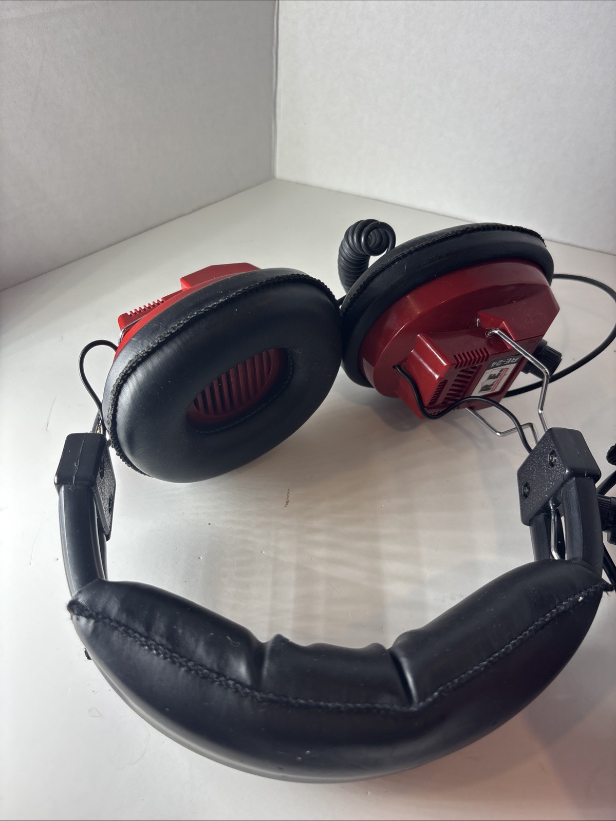 R.E. Racing Electronics RT-24 Headphone Plus 1 - Tested & Working NASCAR 2 Pair