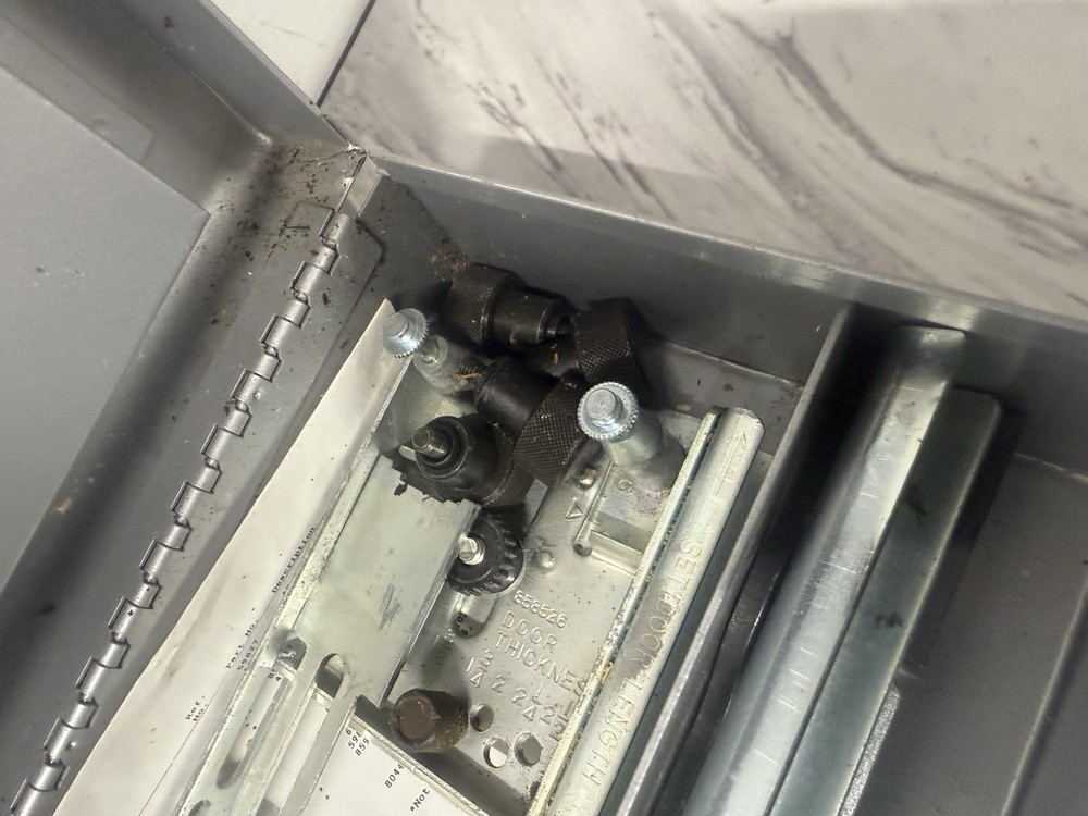 Porter Cable Model #59380 Hinge Butt Template Kit With Metal Case