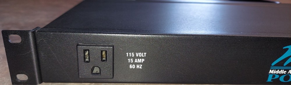 Middle Atlantic PD-920R Rackmount Power 9 Outlet 20A Basic Surge Protector